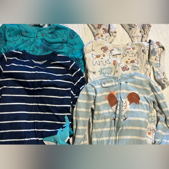 Boys 4T Lot - Picture 9 of 11